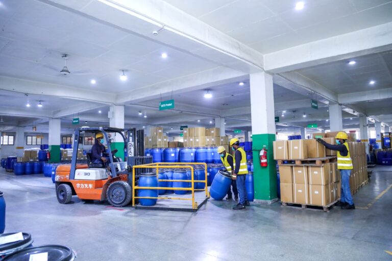 Manufacturing at Farbstoffe Intl.