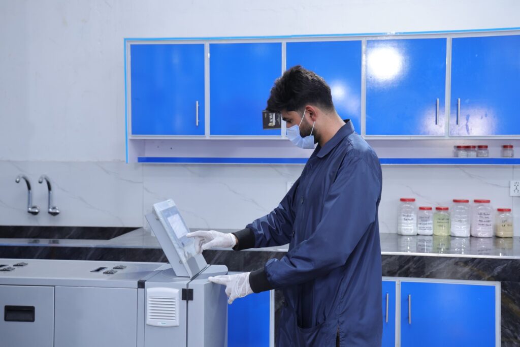 Farbstoffe Intl technical training session