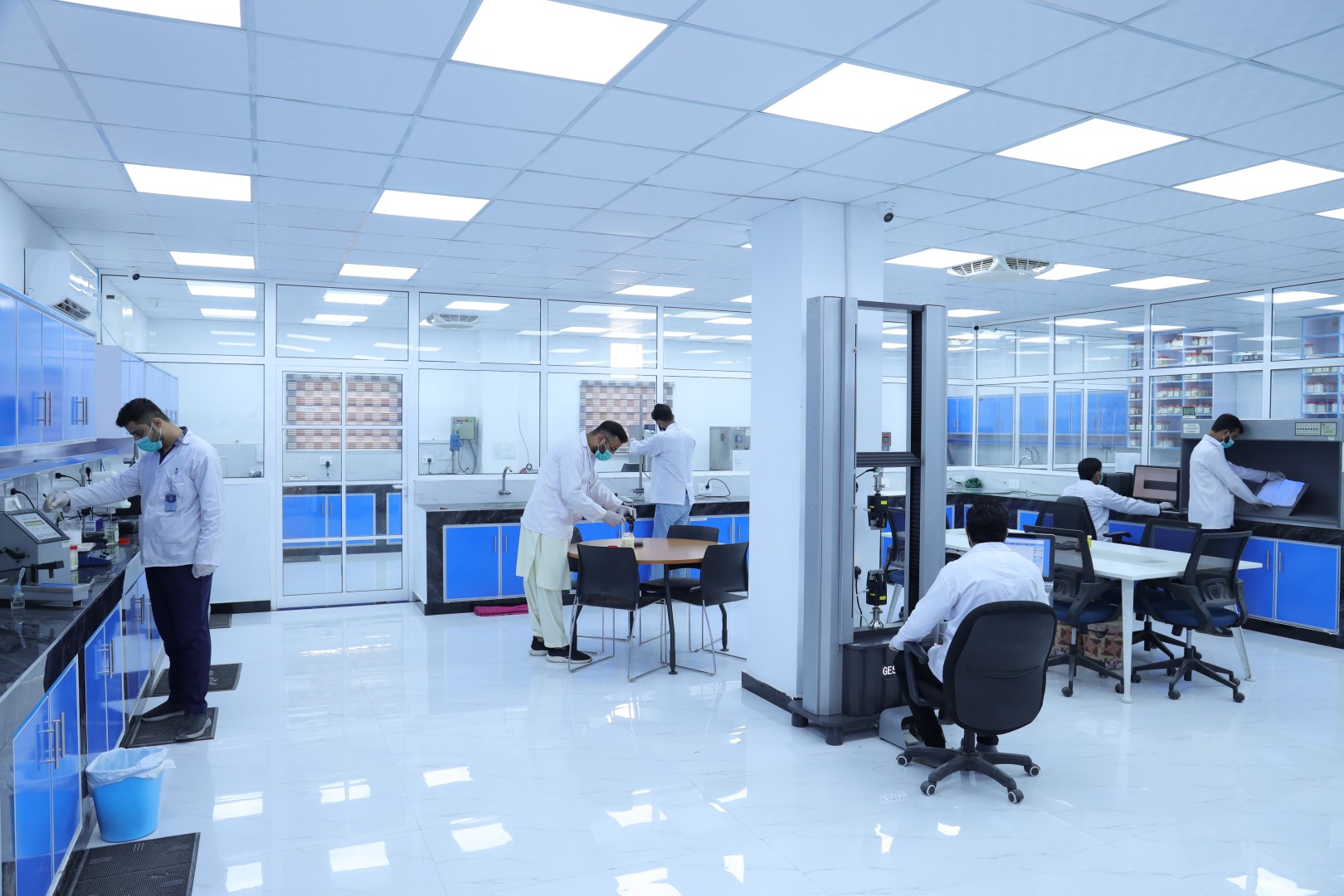 Sustainable textile chemistry production at Farbstoffe International